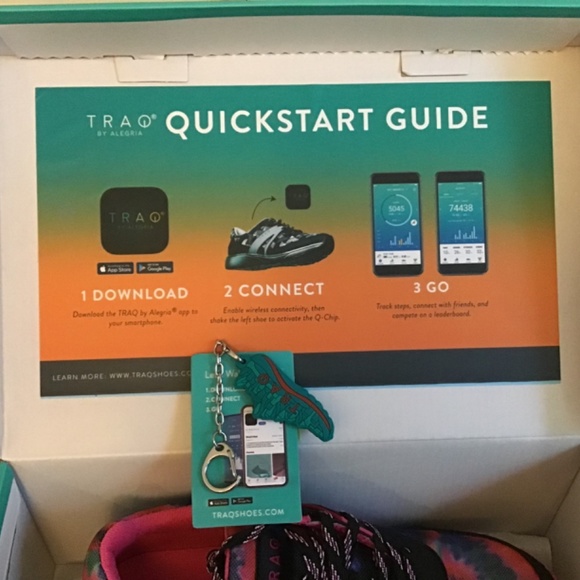 Alegria Traq Smart Walking Shoe with Q - Chip Technology - Picture 2 of 2